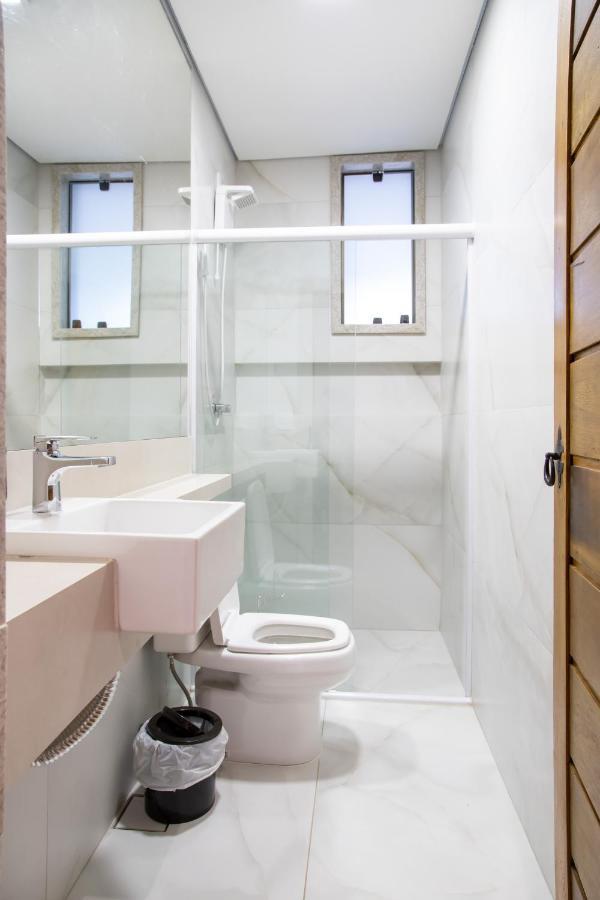 ESPAÇO 250 - Apto mobiliado, 3 quartos, sendo uma suíte, banheiro social, cozinha completa, sala de estar, ar condicionado, tv e internet Tiradentes Exterior foto