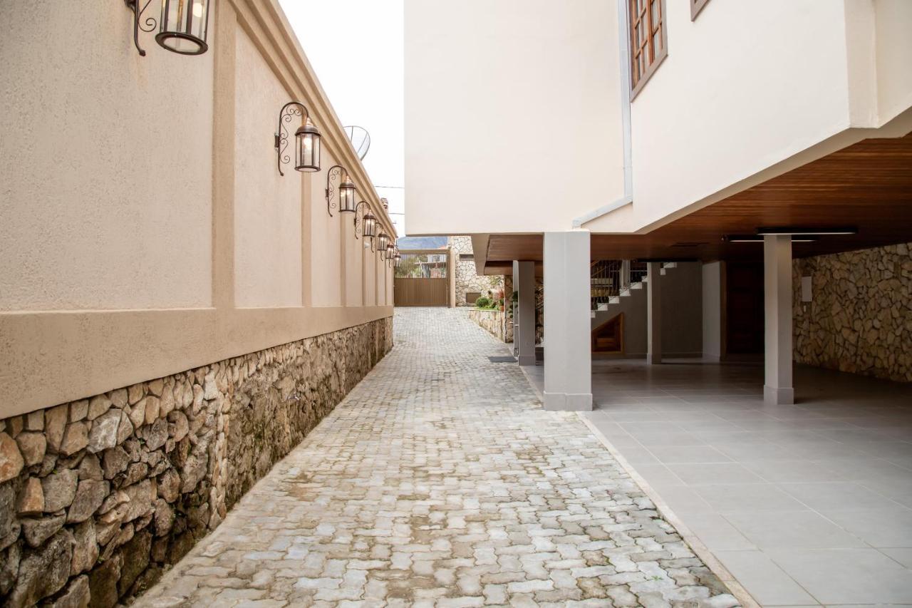 ESPAÇO 250 - Apto mobiliado, 3 quartos, sendo uma suíte, banheiro social, cozinha completa, sala de estar, ar condicionado, tv e internet Tiradentes Exterior foto