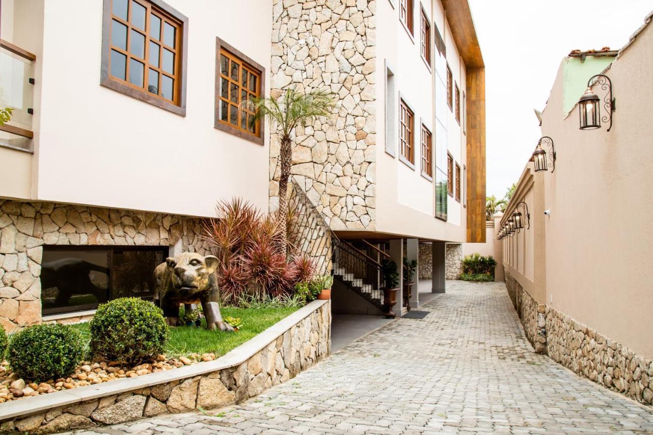 ESPAÇO 250 - Apto mobiliado, 3 quartos, sendo uma suíte, banheiro social, cozinha completa, sala de estar, ar condicionado, tv e internet Tiradentes Exterior foto